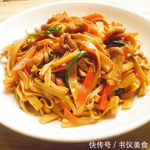 草菇|小满过后给家人做几道接地气的家常菜,颜值高还下饭,上桌抢着吃