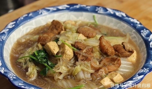 入冬要多吃粉条,教你做猪肉炖粉条,鲜香美味,好吃又解馋