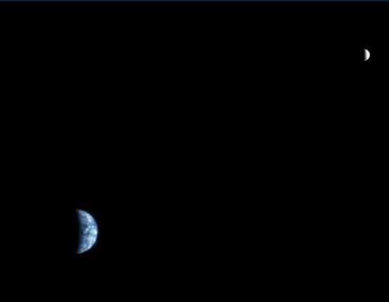 一起来欣赏由NASA拍摄的多张关于地球的美照