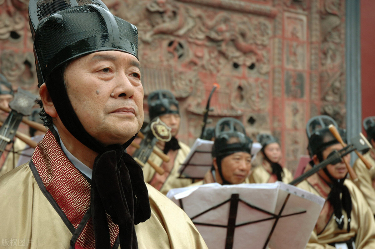 人生|少不读水浒,老不读三国,读三国读孔明诸葛亮,读人生大起大落