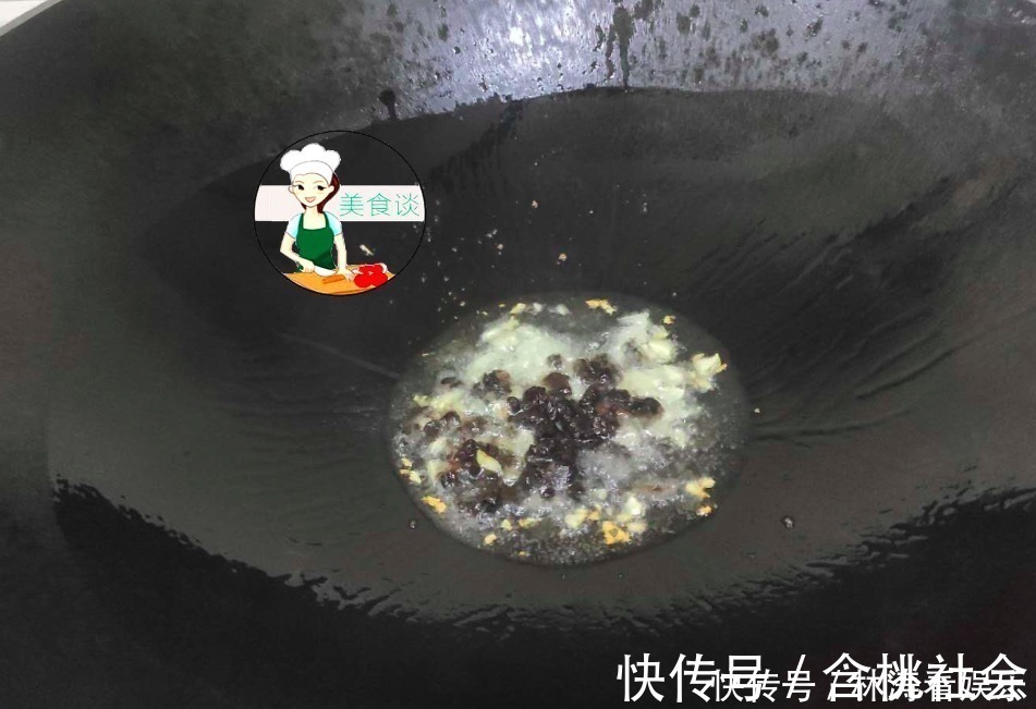 鲜美|几样素菜一起炒，不放肉也很鲜美，入秋后多给孩子吃，简单又营养