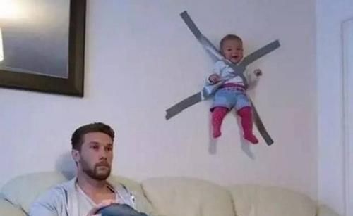 山体滑坡|“最懒爸爸”火了,为偷懒想出哄娃妙招,宝宝一个人玩得不亦乐乎