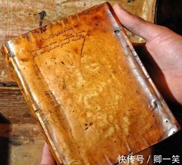 富不过三代$10个冷知识:哈佛大学图书馆中,收藏着一类“人皮书籍”