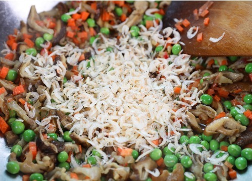 相传妈祖最爱吃的紫菜焖饭,赶紧学起来,一碗不到10元