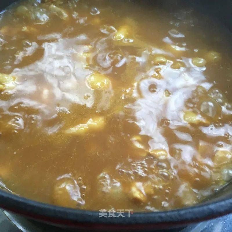 咖喱鸡肉炖土豆盖饭：汤汁拌饭太香了！|每天一道团圆菜 | 汤汁