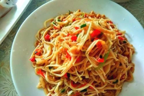 我来教你一些简单的家常菜,很好吃很特别、大人小孩都喜欢