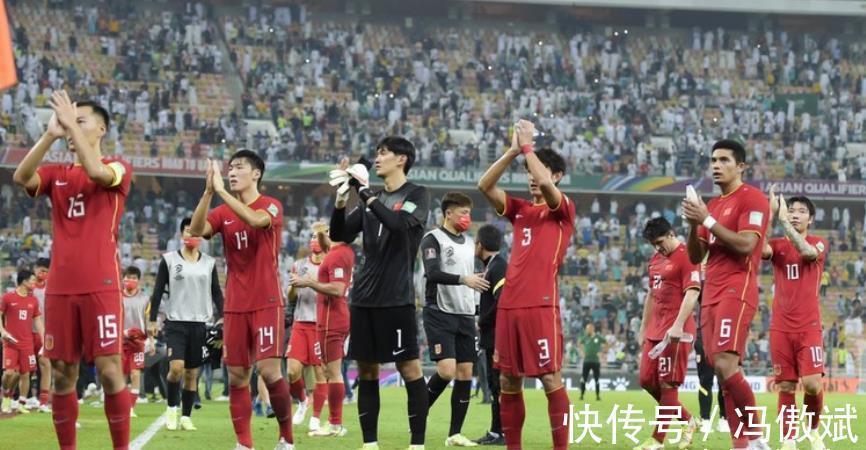 国足|米卢质疑李铁用人！国足有很多非常好的球员，却没有合理用好