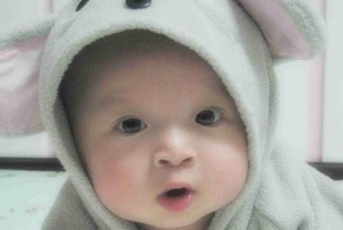 小葵|4岁男童“奶瘾”大,因吃“毒母乳”毁一生,宝妈含泪说出真实原因