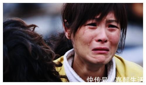 男孩|仅20分钟,男孩眼睛被“熔化”,这东西家家都有,父母们别大意