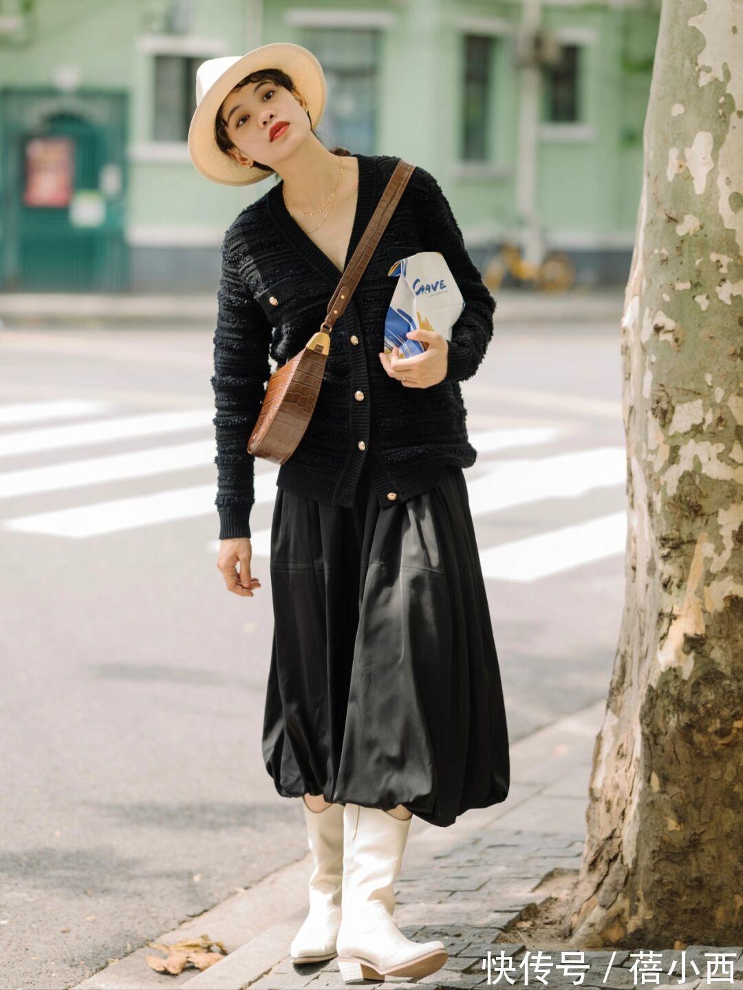 黑白|秋季还是穿“黑白配”最高级,学会这4种高阶搭配,穿出时尚感
