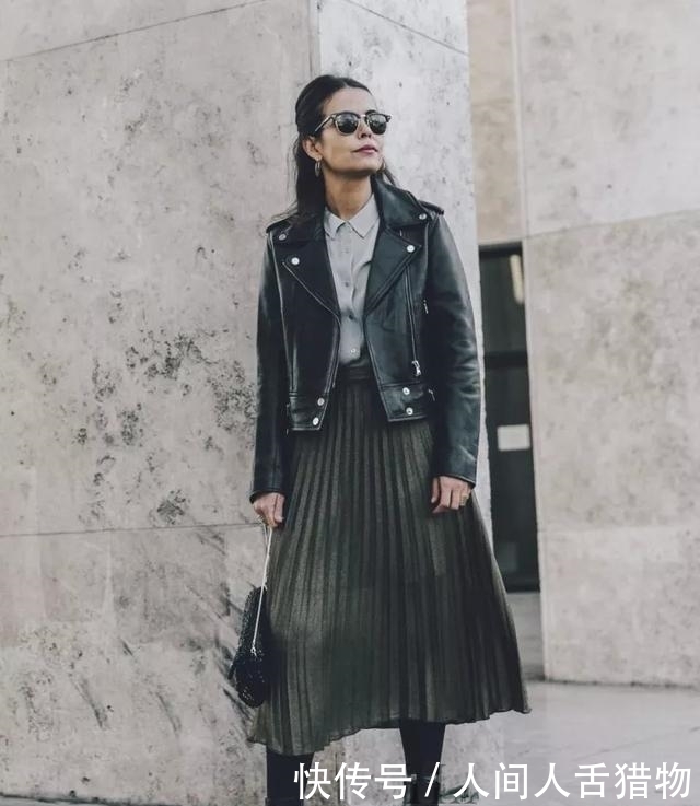 阔腿裤失宠了,今年流行“裤子+短靴”,配大衣、外套都有范儿