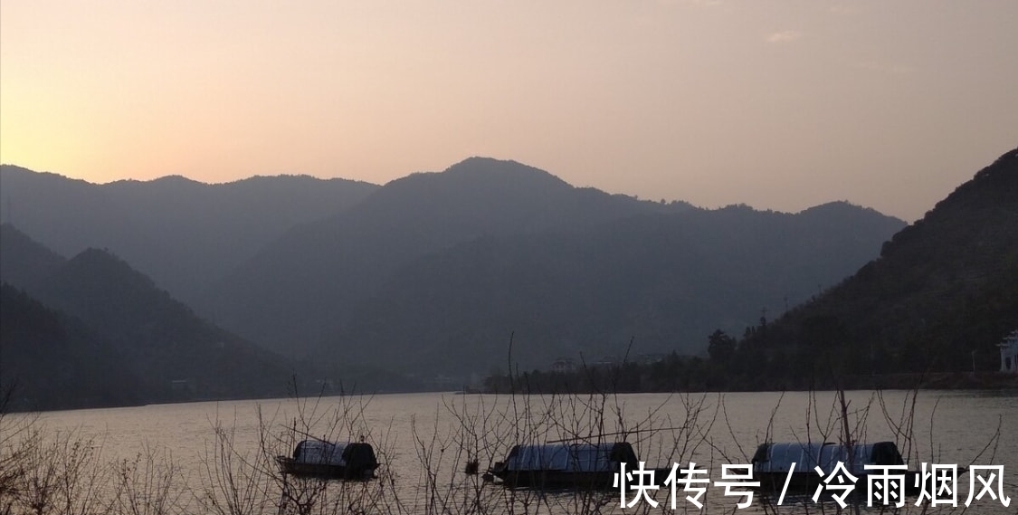 送别!王维最经典的一首送别诗,意韵悠长,基调明快,极具艺术魅力