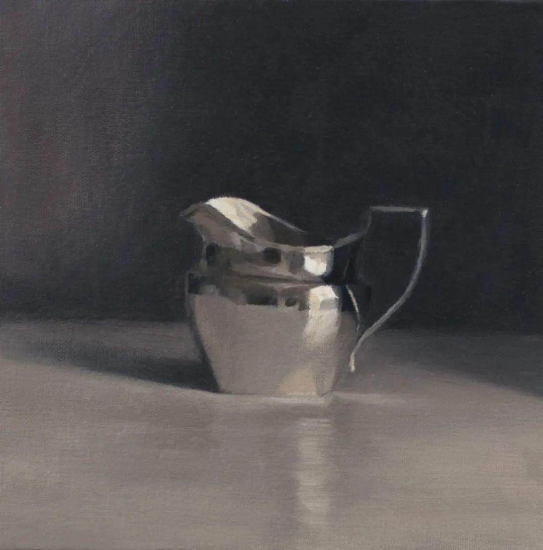 孤独感#柔和的光影和质感,她的静物画散发着一种孤独感!