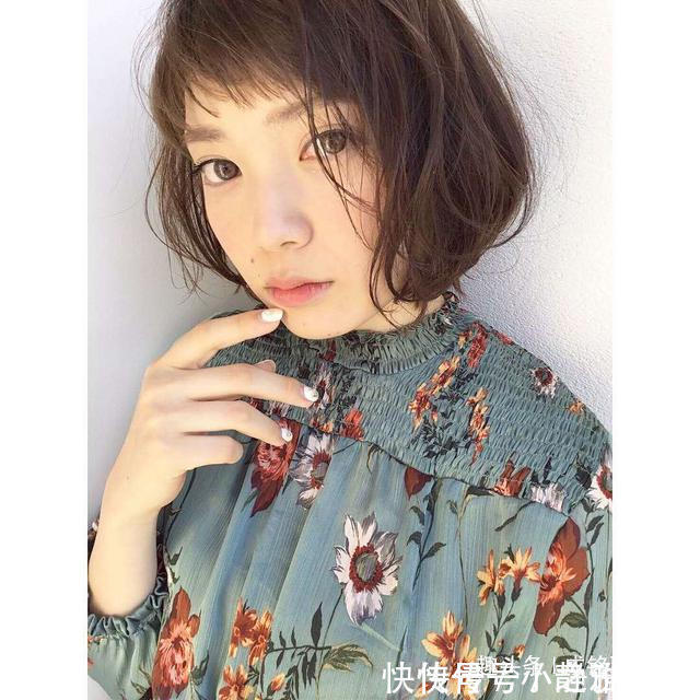 圆脸型|圆脸女生剪短发要记住这三点,按这八款发型设计,减龄瘦脸更时尚