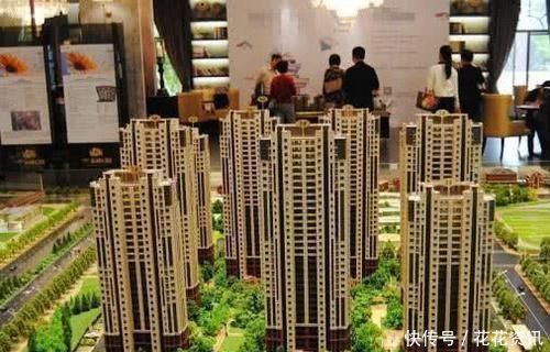 房价|明年买房的人,再过十年开心还是后悔,内行人给出有趣分析