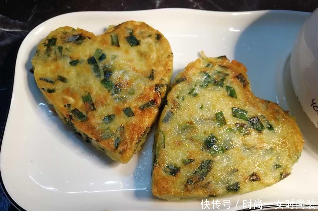 土豆丝饼，只要刷牙洗脸的时间，便能成就早餐