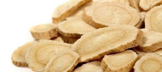 黄芪|常喝黄芪水百病消:加这一味效果更好,补气补血。