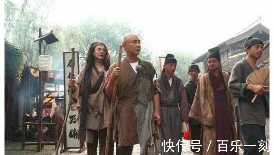 刘月娥@宰相之女对联招亲,下联无人能对,一乞丐说出下联后才女高兴下嫁!