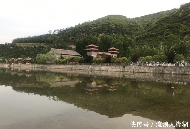 俗话说:“宁睡孤坟,不进庙门”,你知道为何不能进庙门吗?!