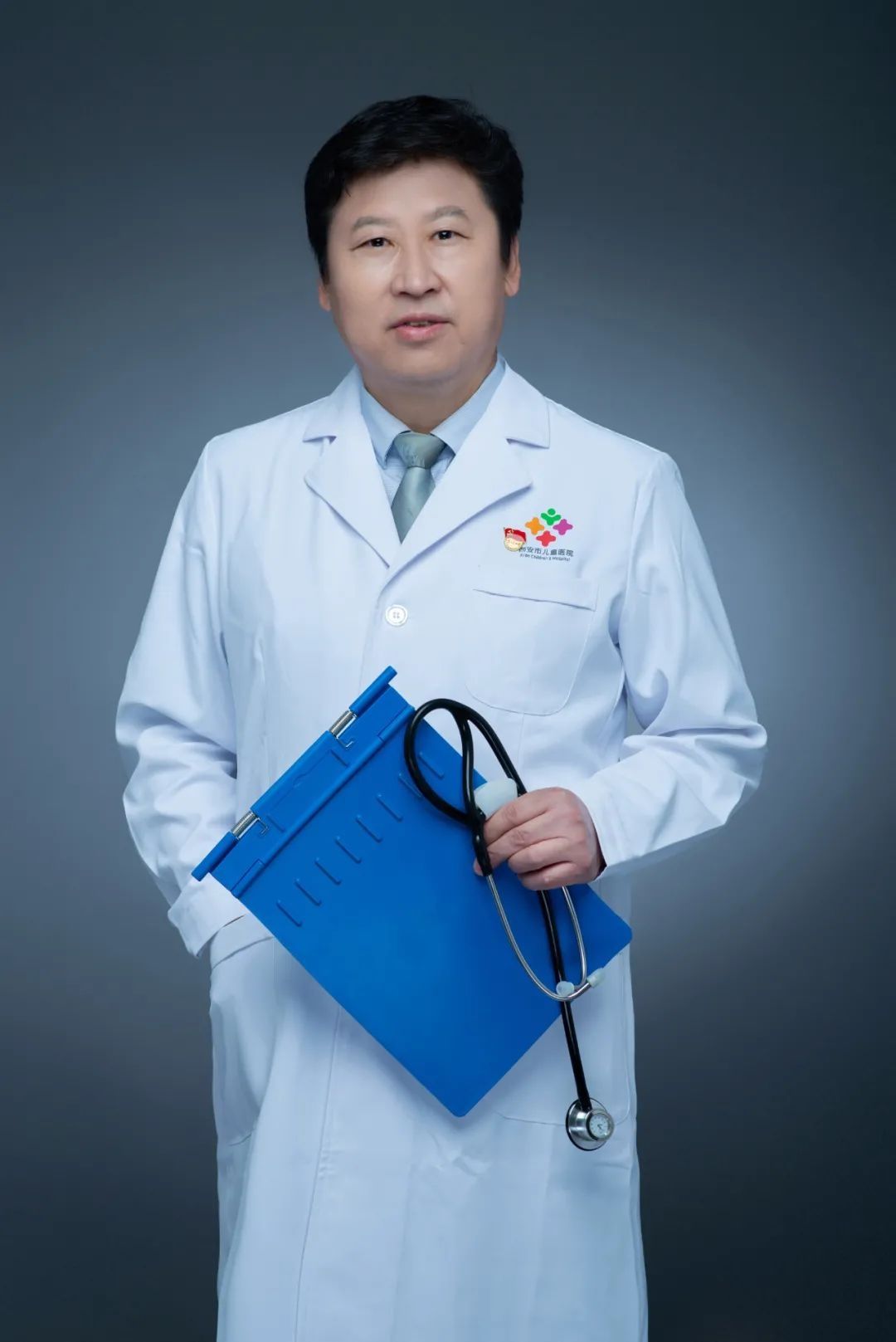 30 特需科主任——谢增辉：不忘初心，在医学的道路上书写生命之爱|儿医名医榜 | 小儿病