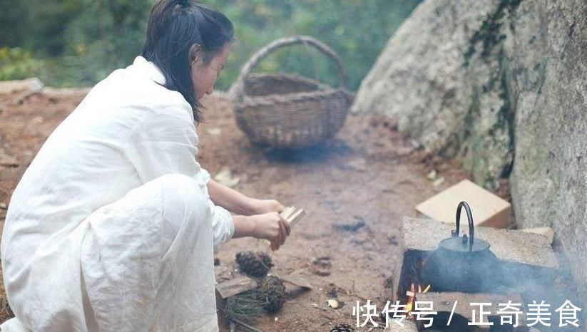 隐士$终南山上的五千隐士,食物短缺吃饭是大问题,咸菜成“神仙菜”