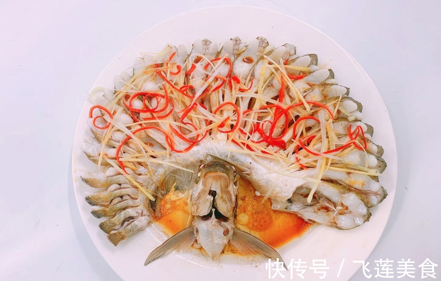 老姜|鱼肉最好吃的做法，不加一滴水，6分钟就出锅，全家都抢着吃