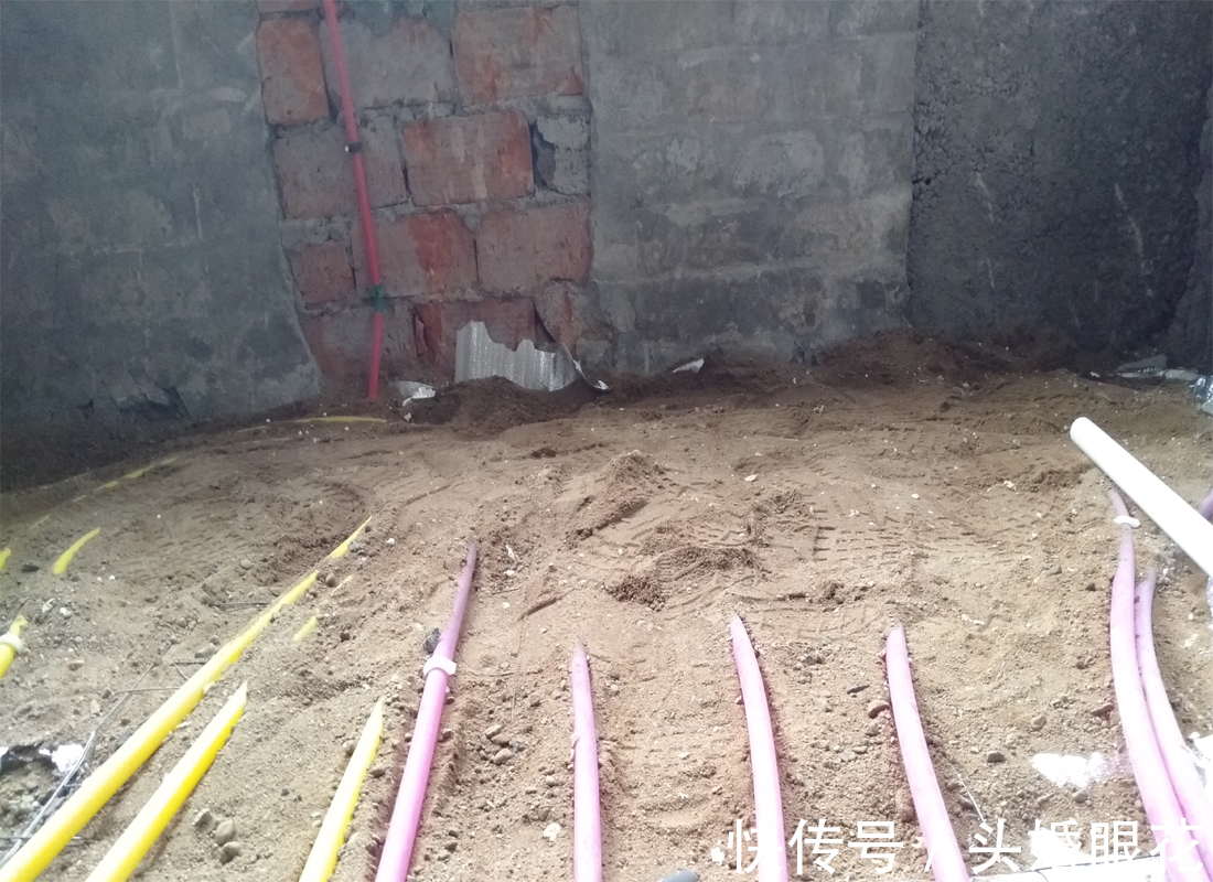 经验|装修遇到没经验的工人，拿房子练手失败，最后全都拆掉重做
