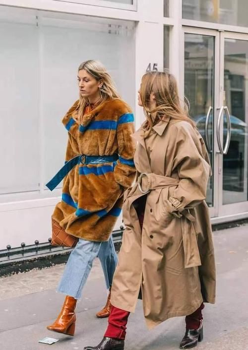 不论穿羽绒服还是大衣,一定要牢记“上下法则”,时髦显高级