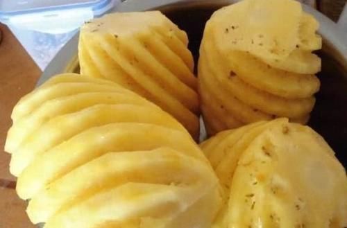 菠萝|有孕期,孕妇不适合多吃这些水果,可能会损伤孩子,对大人也不好