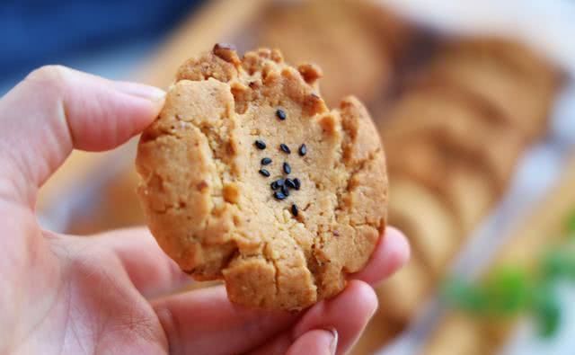 传统中式糕点,现在有了更健康的做法,口感香脆解馋,更好吃