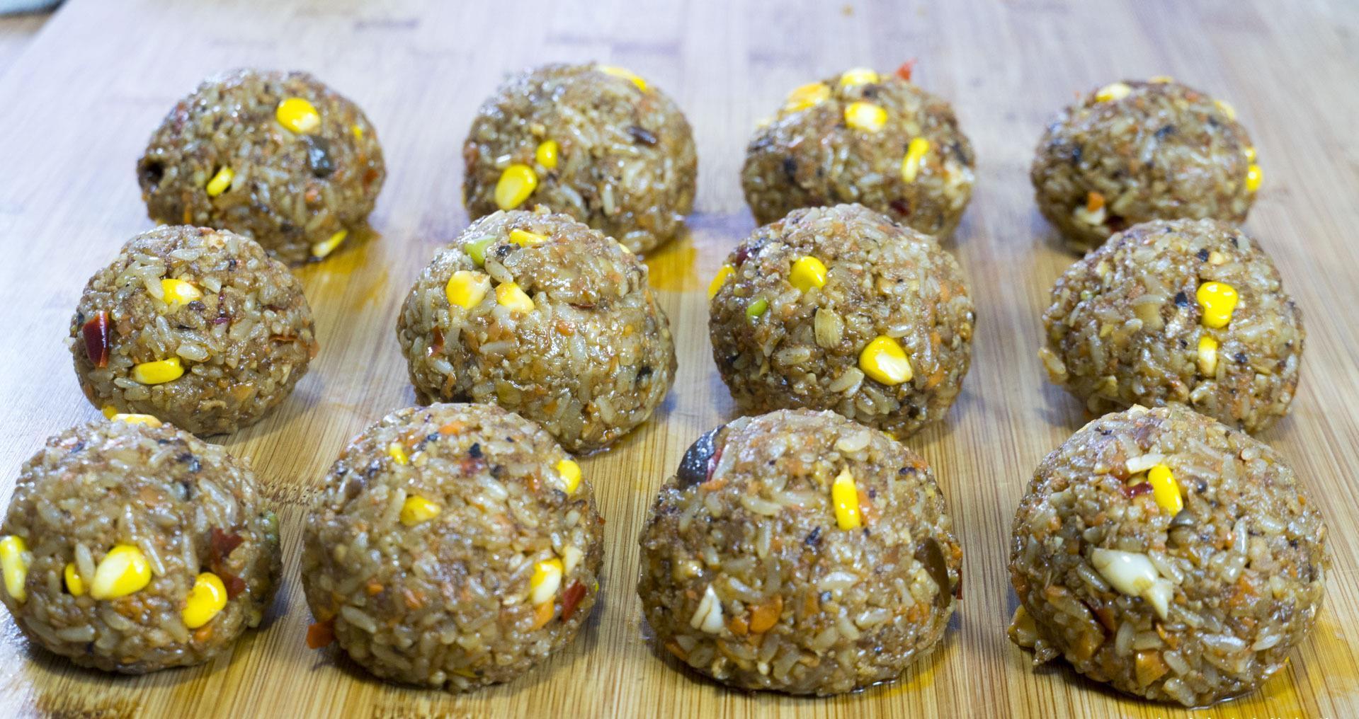 给年夜饭加道菜,“招纳百财”端上桌,寓意财源滚滚,讨个好彩头