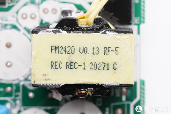 输出|拆解报告:Smartisan锤子55W PD快充充电器DP55C