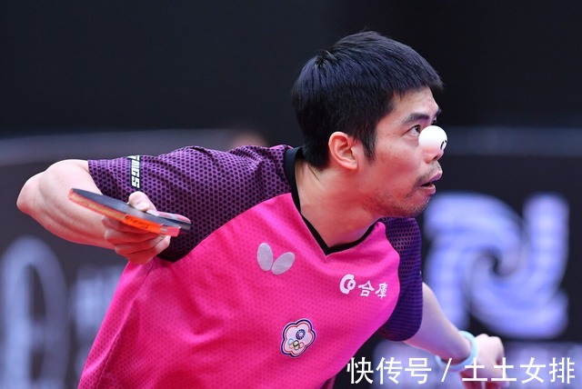 许昕|直板意外突破！58岁名将3-0横扫欧洲冠军，15岁小将掀翻世界冠军