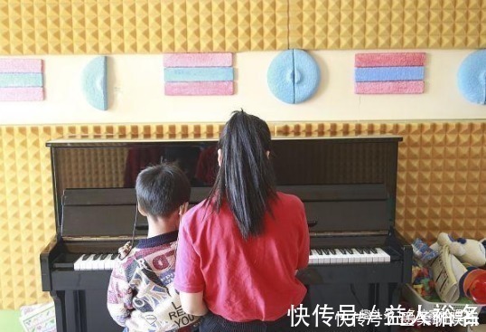 骑自行车|6岁之前,孩子不宜过早学3项技能,尤其第二个