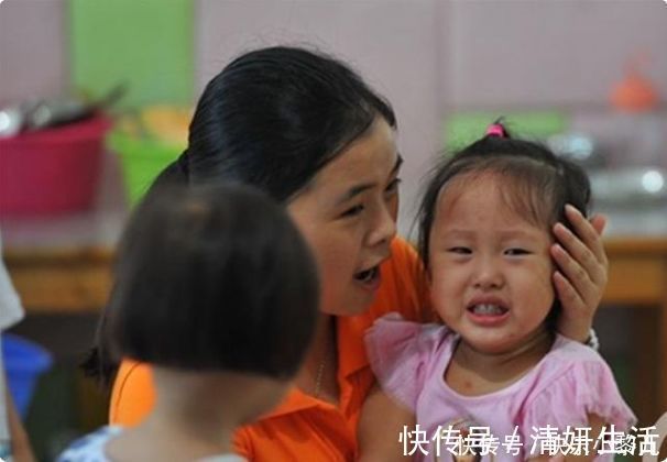 原生家庭|“软柿子”是被父母捏出来的,错误的带娃行为,容易让孩子挨欺负