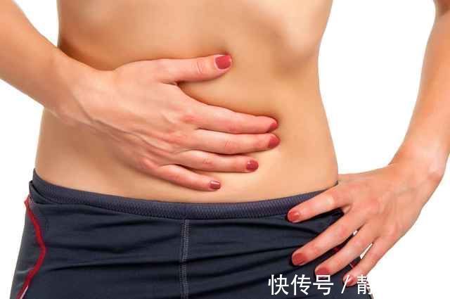 尿道|女性尿道旁长“包包”特别痒？这3个病因非同小可，请务必重视！