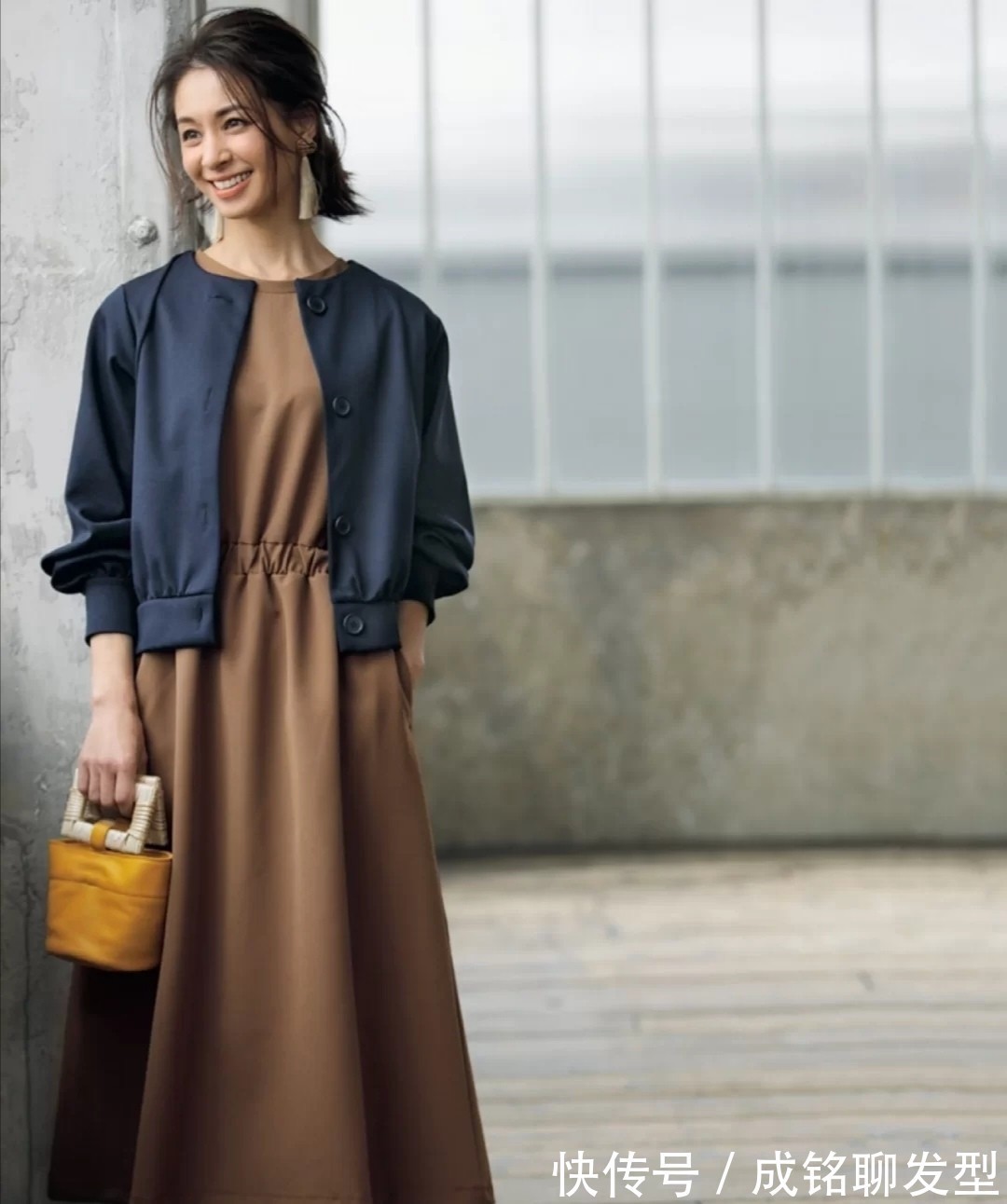 优雅 四五十岁女人的穿搭经验:越简单越高级,要穿得精致活得优雅