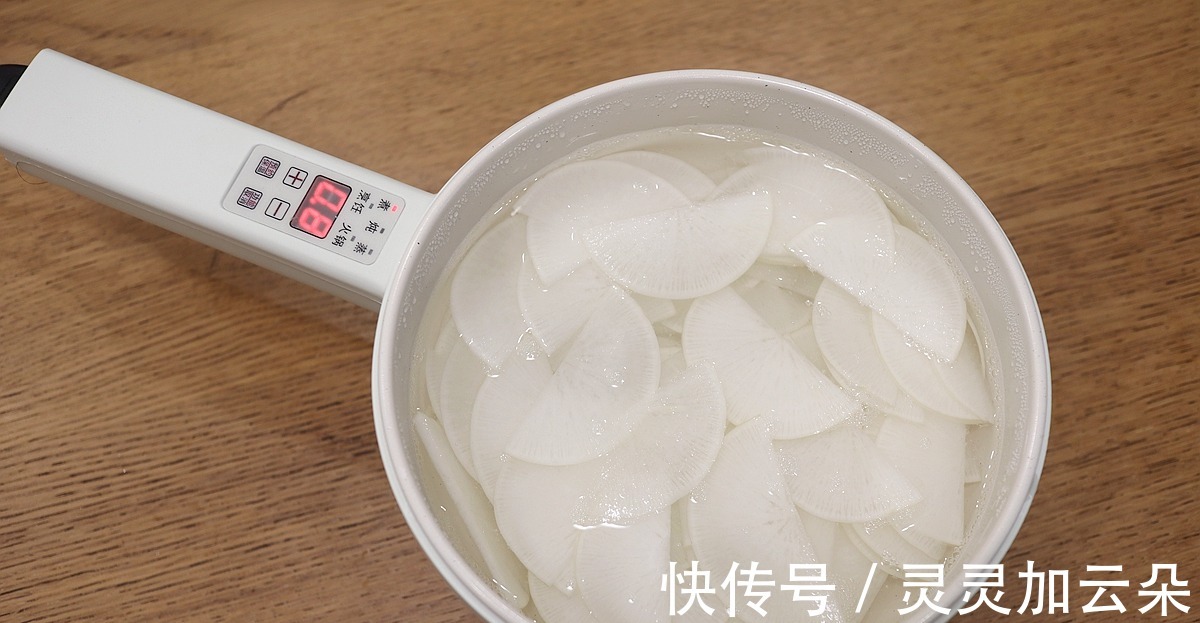 虾饼|立秋多喝这锅萝卜汤,清鲜甜美开胃顺气,搭配多种食材美得很!