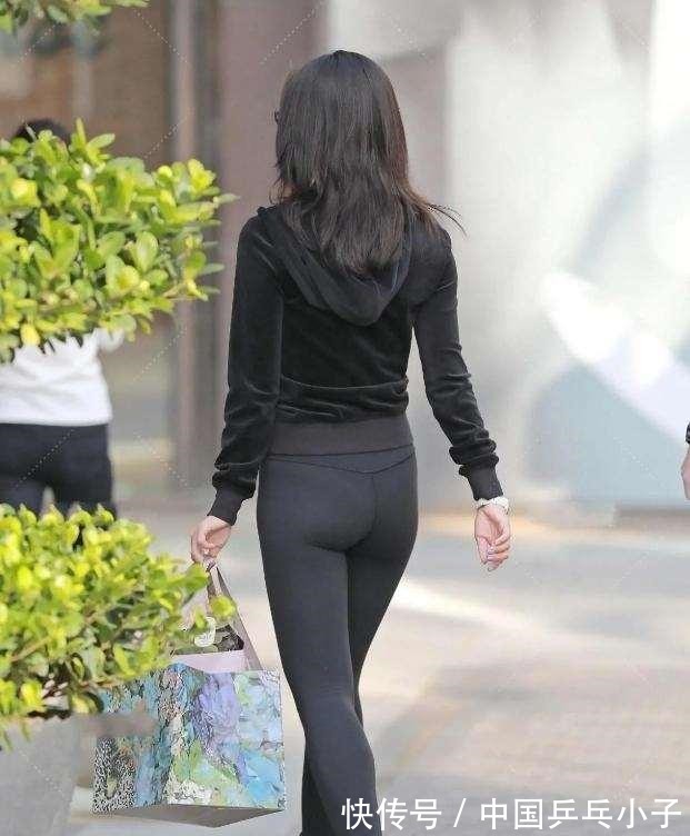 穿搭 充满活力的打底裤穿出最美姿态,充满时尚女人的味道,休闲俏皮