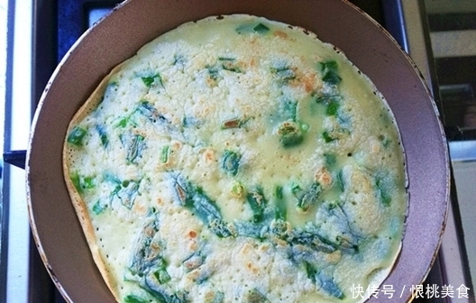 无油|无油健康的早餐饼,有菜有蛋有营养,又香又软,孩子一次吃三四张