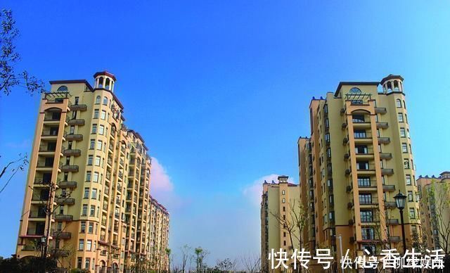 房地产|小区有“高层”和“低层”,亲戚不听劝买了高层,两年后就后悔了