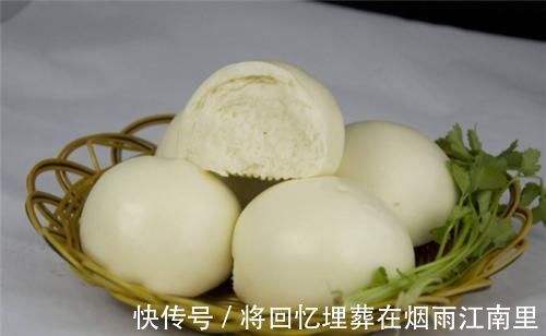 干面粉|起层馒头冷水上锅蒸，今天老厨娘教你起层馒头的做法，做成一个个馒头胚子，美味劲道