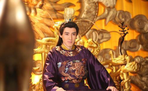 传给|朱元璋为何不把皇位传给有能力的朱棣专家谁都可以,唯独朱棣不行