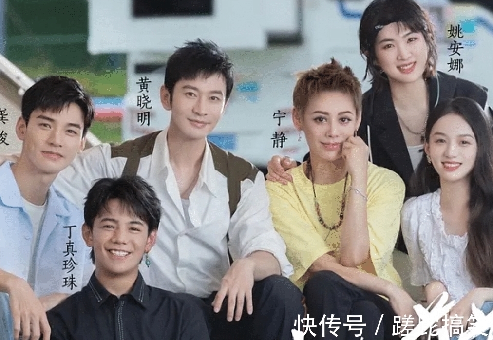 五个嘉宾都不会做菜,客人吃到生米线,难怪《中餐厅5》评分暴跌