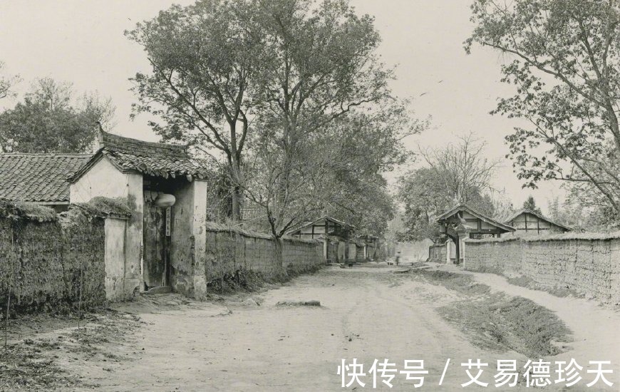 茅草屋|1909年的成都，落后但同样美丽，人心也质朴