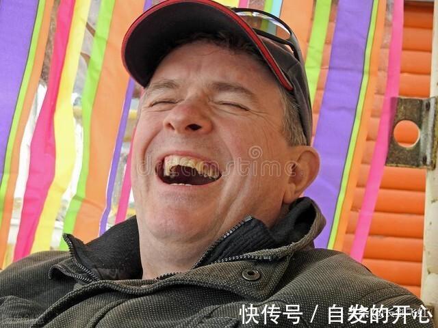 |转发九则2021年笑话，让大家乐一乐，开开心心过新年