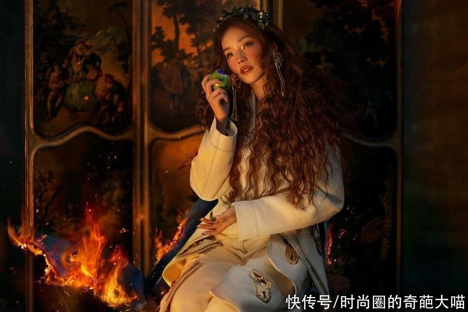 造型|长直发out了！硬装纯情只会更土，不妨试试这越乱越有味道的造型