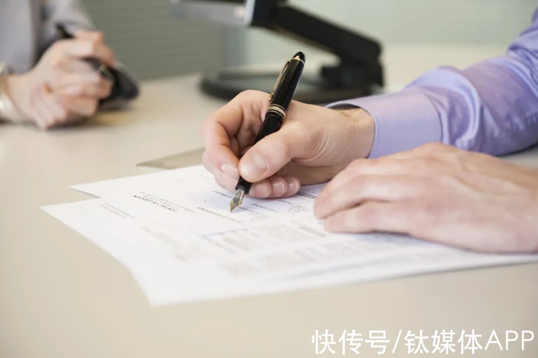 入职|手握6个百万年薪offer校招生的自述：我为何选了这里？