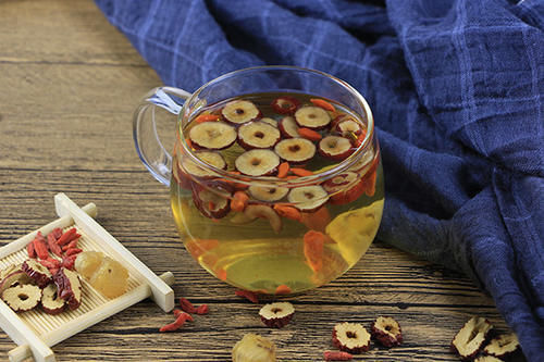 睡眠|喝红枣枸杞水最佳时间，改善睡眠、提高免疫力