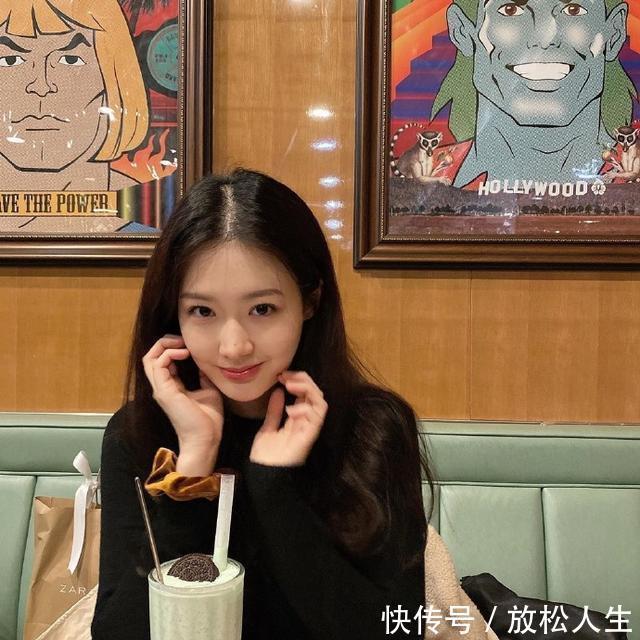 早起保持这4个习惯的女生,皮肤会比同龄人更细腻,想晒黑都很难